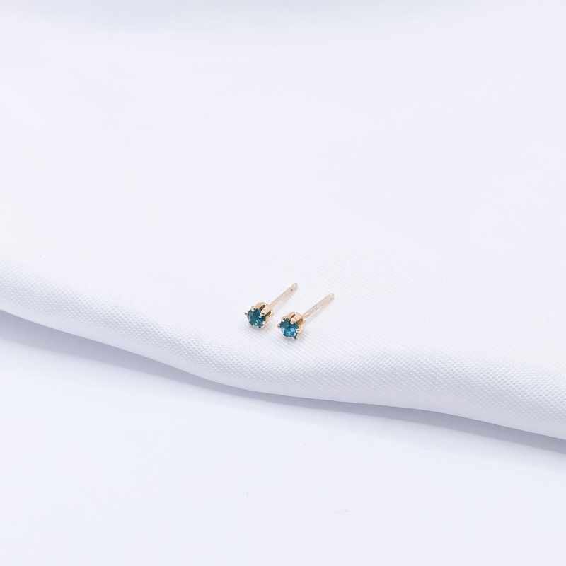 BRINCO DOURADO PONTO DE LUZ AZUL 4MM