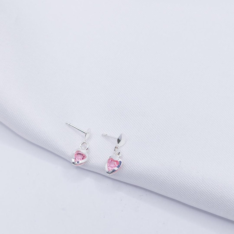 BRINCO PRATA CORAÇÃO ZIRCÔNIA ROSA