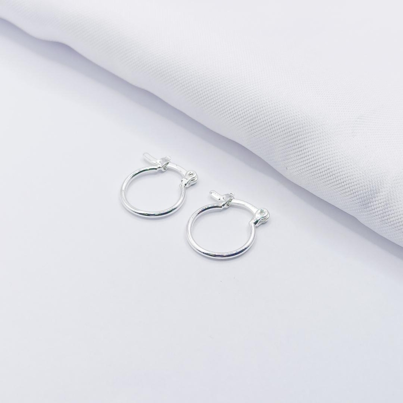 BRINCO PRATA ARGOLINHA ARTICULADA FIO 1MM M