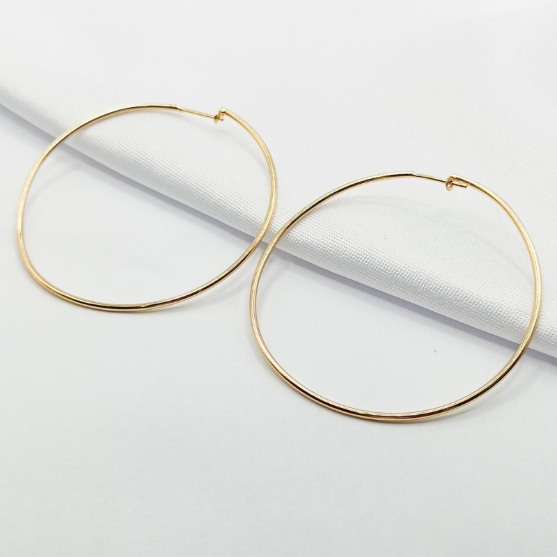 BRINCO DOURADO ARGOLA FIO LISO