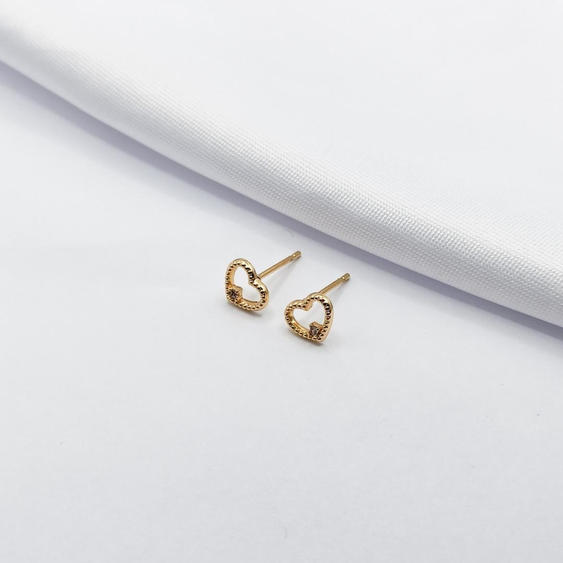 BRINCO DOURADO CORAÇÃO ARO BOLINHA E MINI PONTO DE LUZ P