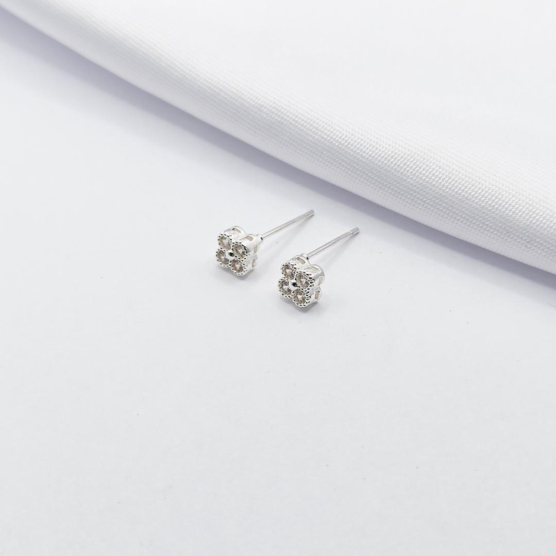 BRINCO PRATA INSPIRAÇÃO TREVO VAN CLEEF ZIRCÔNIA CRISTAL P