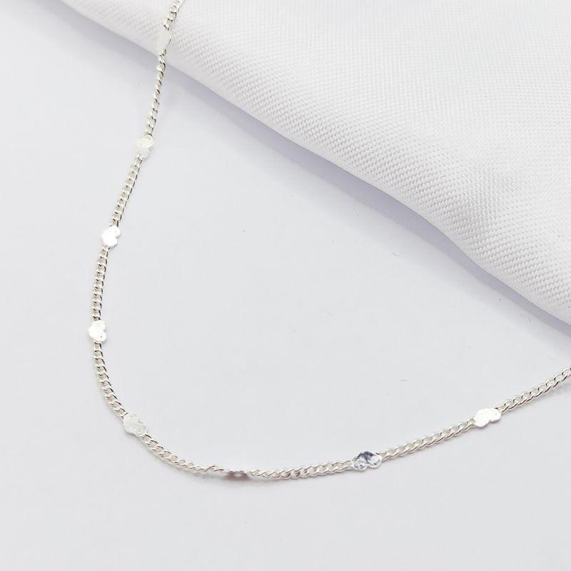 GARGANTILHA PRATA MINI CORAÇÕES 80CM