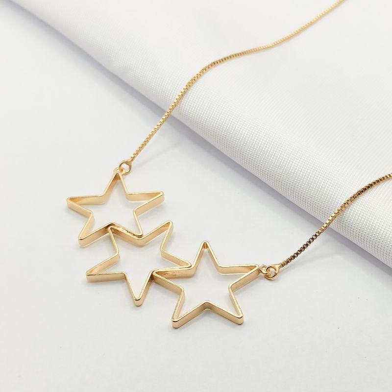GARGANTILHA DOURADA ESTRELAS VAZADAS 45CM