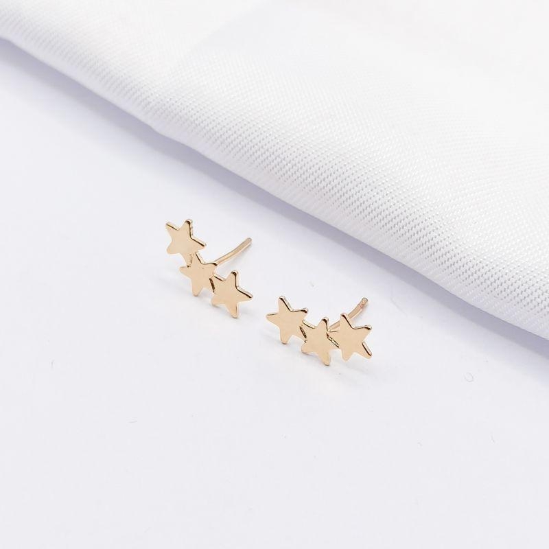 BRINCO DOURADO EAR CUFF ESTRELAS