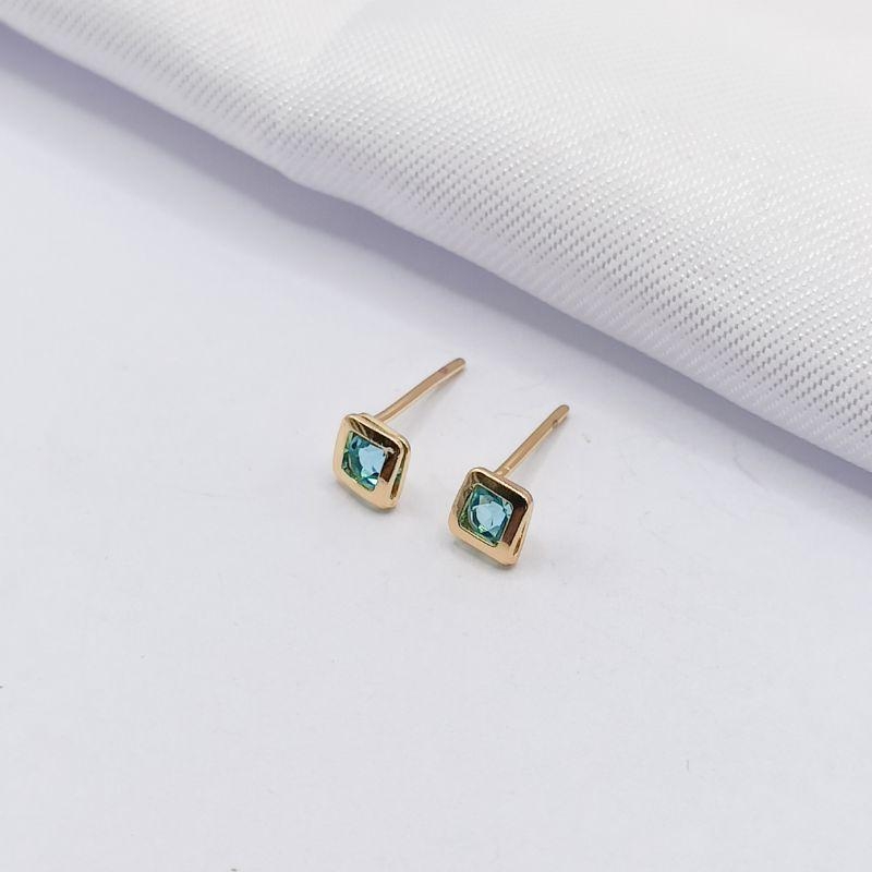 BRINCO DOURADO PONTO DE LUZ QUADRADO AZUL