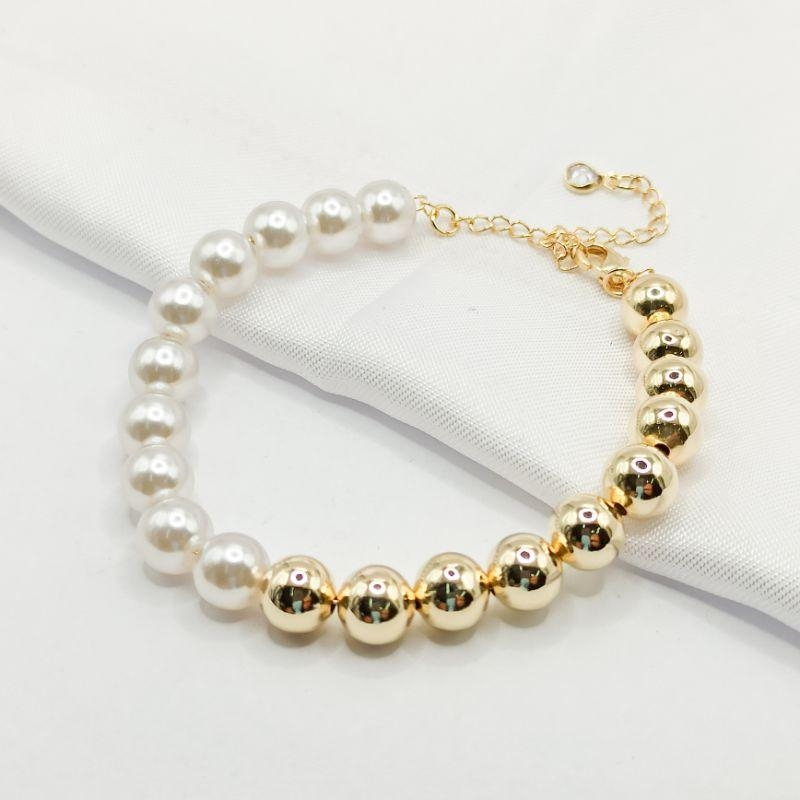 PULSEIRA DOURADA PÉROLA E BOLA LISA