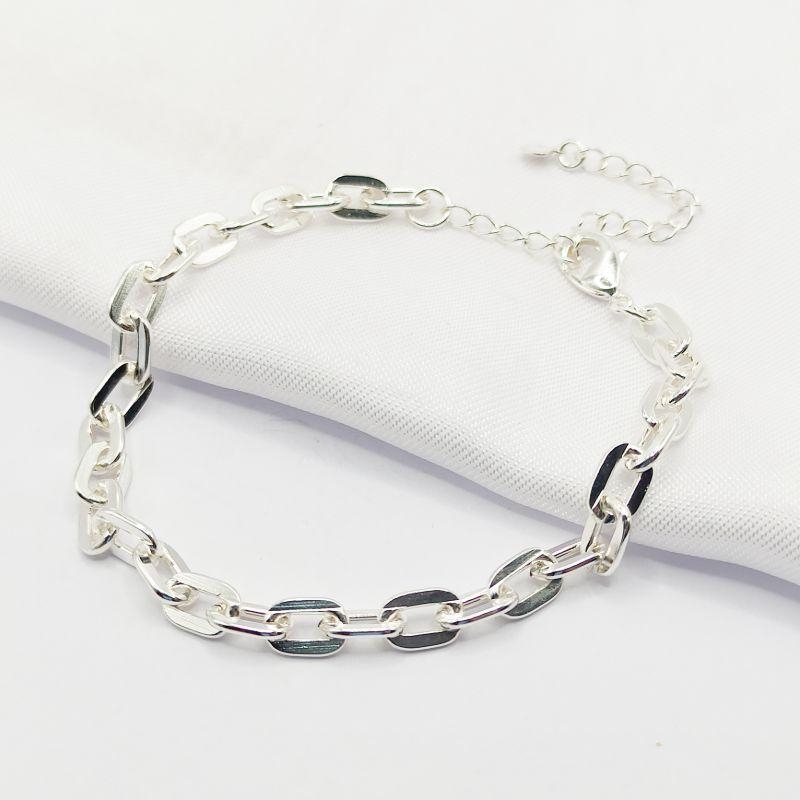 PULSEIRA PRATA ELO CARTIER ACHATADO