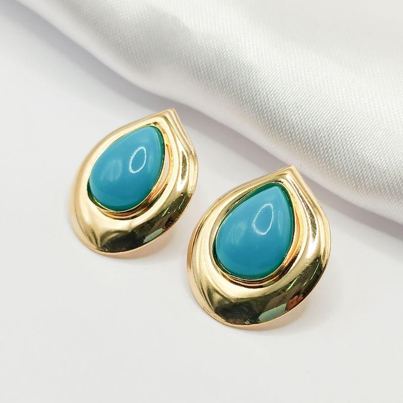 BRINCO DOURADO PEDRA NATURAL AZUL TURQUESA COM BASE LISA
