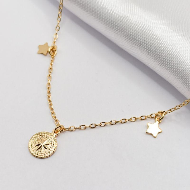 GARGANTILHA DOURADA CHOKER MEDALHINHA ESTRELA 40CM