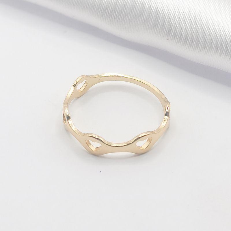 ANEL DOURADO 5 CORAÇÕES VAZADOS