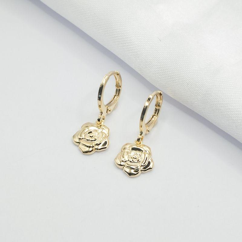 BRINCO DOURADO ARGOLA CLIK PIMGENTE FLOR