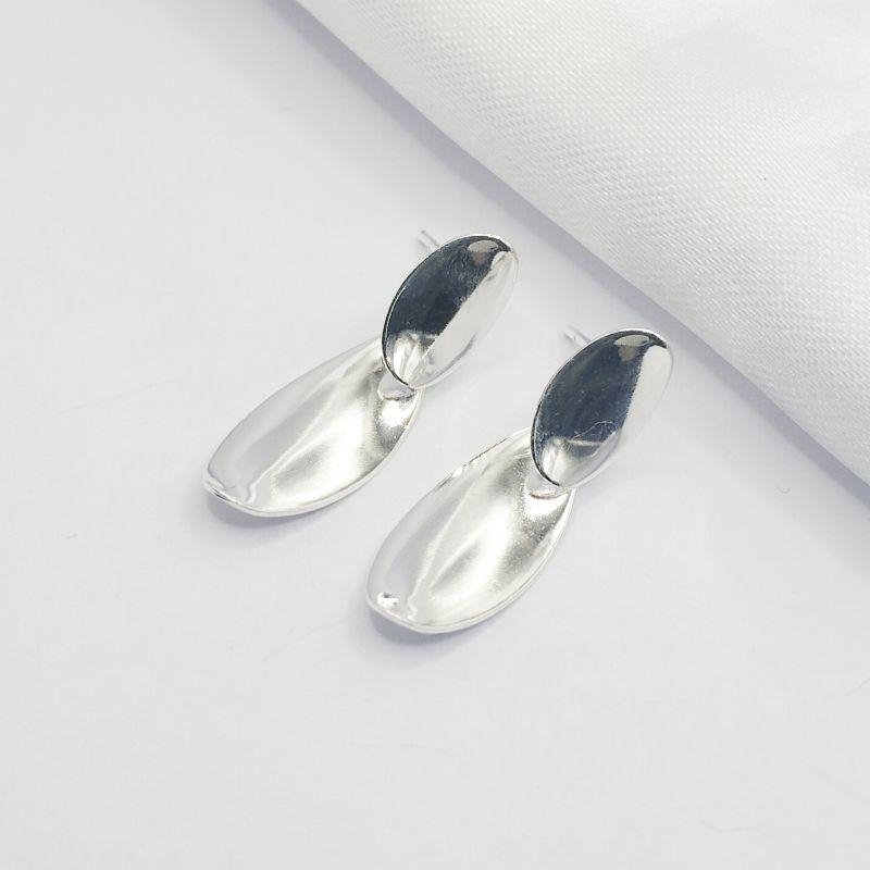 BRINCO PRATA BASE GOTA E PENDENTE OVAL LISO