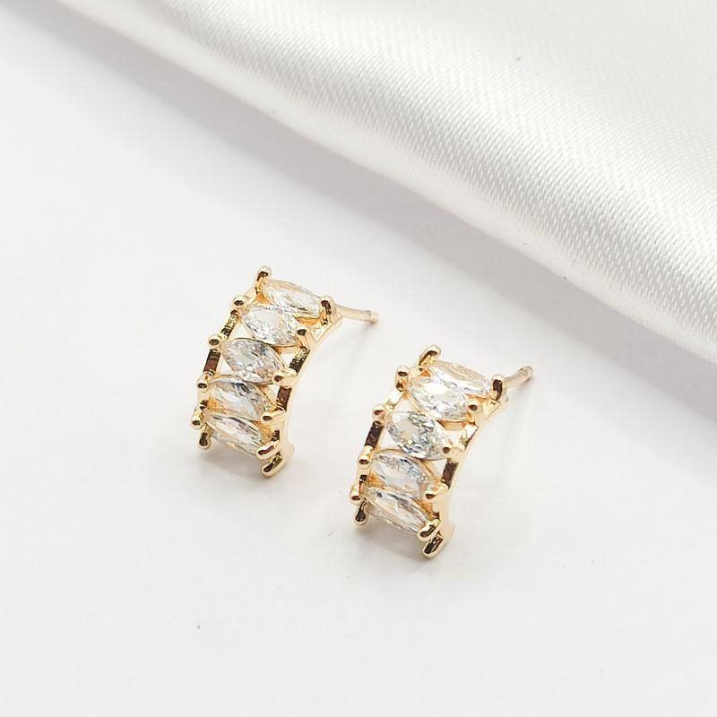 BRINCO DOURADO PONTE CRISTAL NAVETE