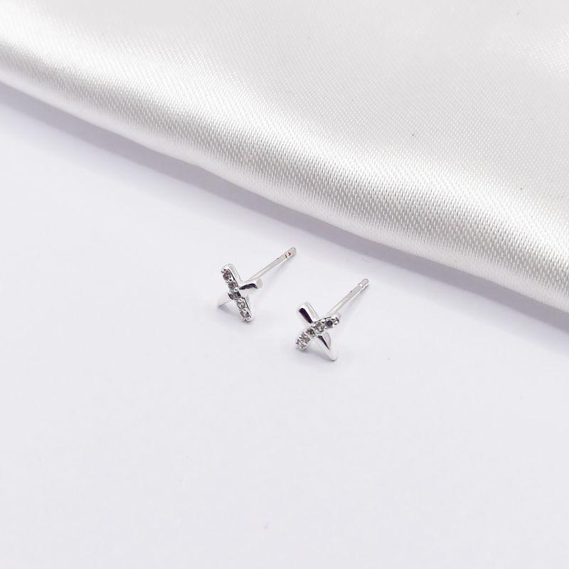 BRINCO PRATA X FIO CRAVEJADO E LISO