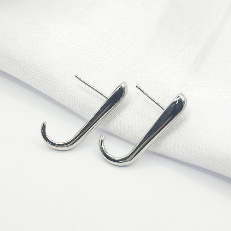 BRINCO RODIO LISO GOTA ALONGADA