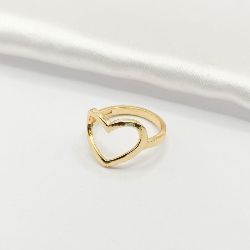 ANEL DOURADO FIO CORAÇÃO VAZADO LISO