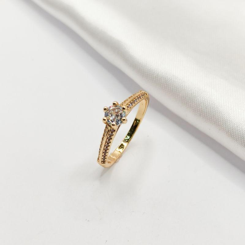 ANEL DOURADO  PONTO DE LUZ COM ZIRCÔNIAS