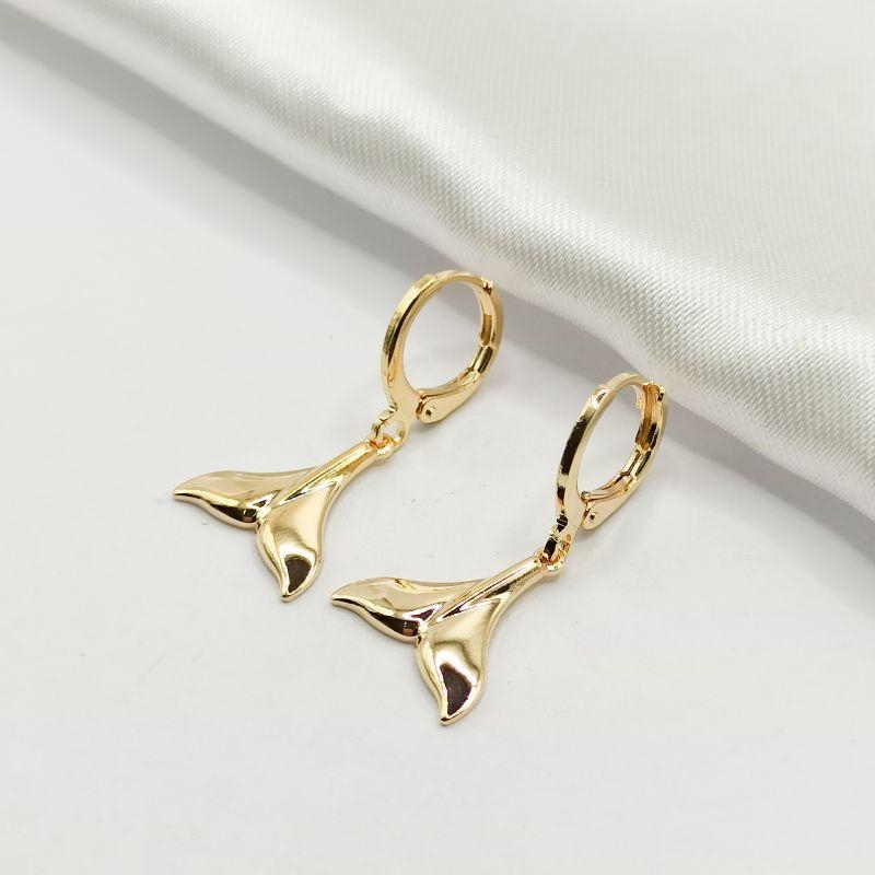 BRINCO DOURADO ARGOLINHA CLICK SEREIA LISA