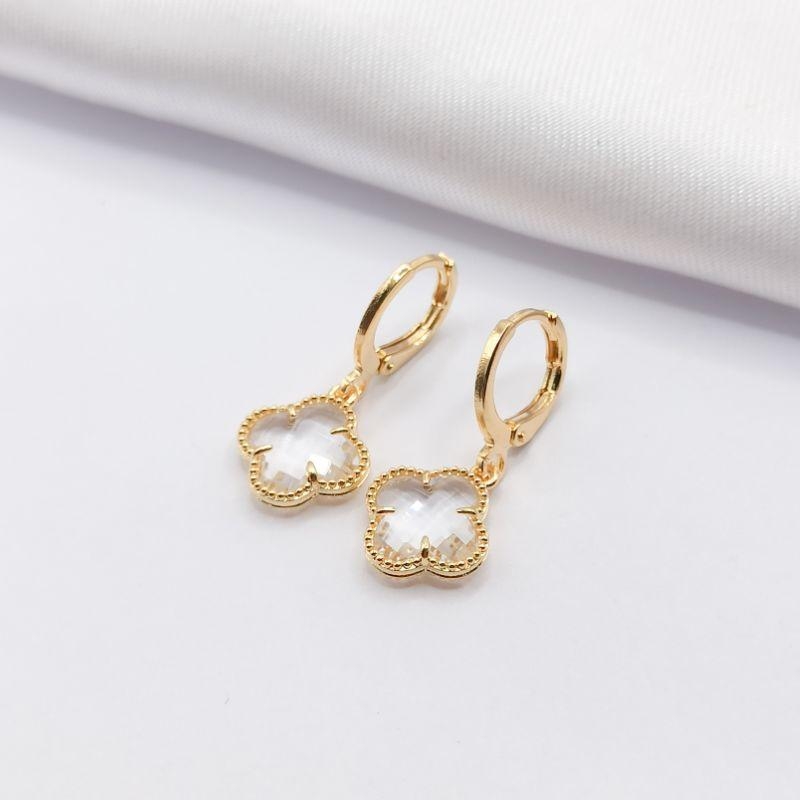 BRINCO DOURADO ARGOLINHA CLICK TREVO VAN CLEEF CRISTAL