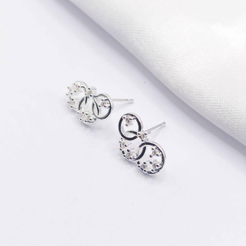 BRINCO PRATA 3 AROS ENTRELAÇADOS COM ZIRCÔNIA