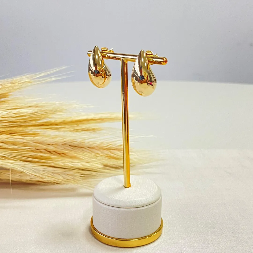 Brinco Dourado Gota Concha