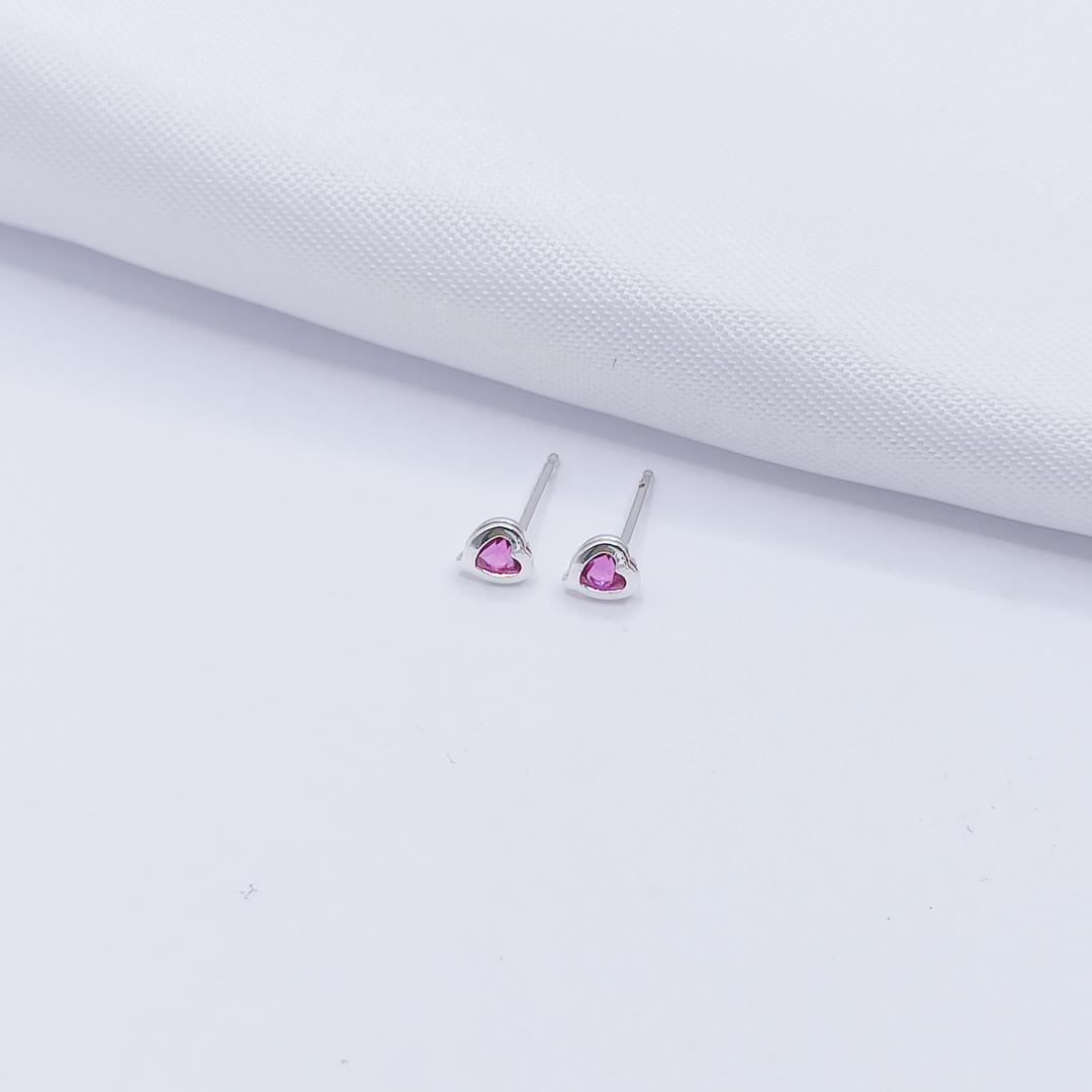 BRINCO PRATA PONTO DE LUZ CORAÇÃO PINK