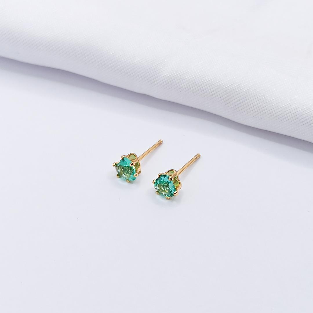 BRINCO DOURADO PONTO DE LUZ CORAÇÃO VERDE ÁGUA