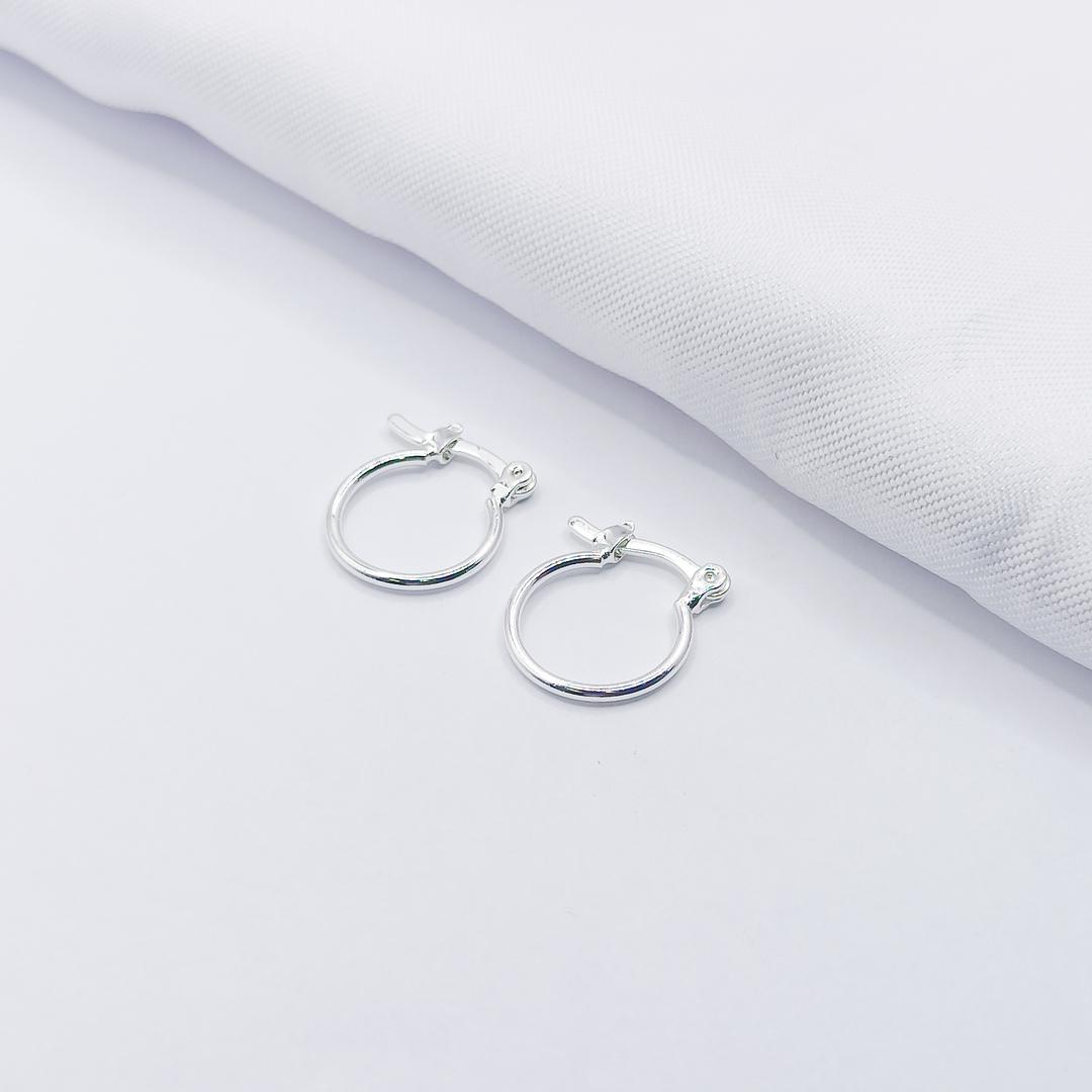 BRINCO PRATA ARGOLINHA ARTICULADA FIO 1MM M