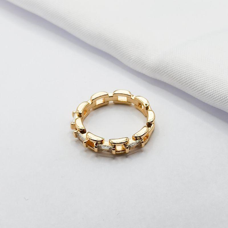 ANEL DOURADO ELO CORRENTE COM BAGUETE CRISTAL