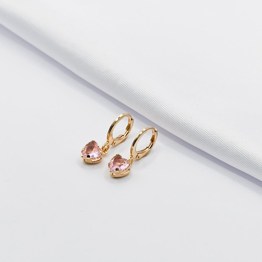 BRINCO DOURADO ARGOLINHA CLICK COM CORAÇÃO ROSA M