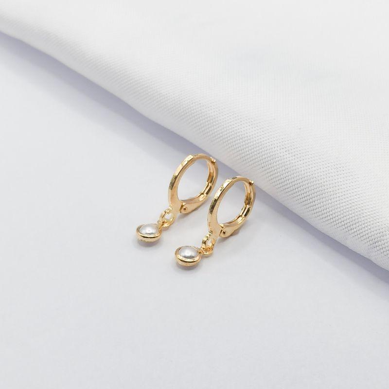 BRINCO DOURADO ARGOLINHA CLICK COM PÉROLA P