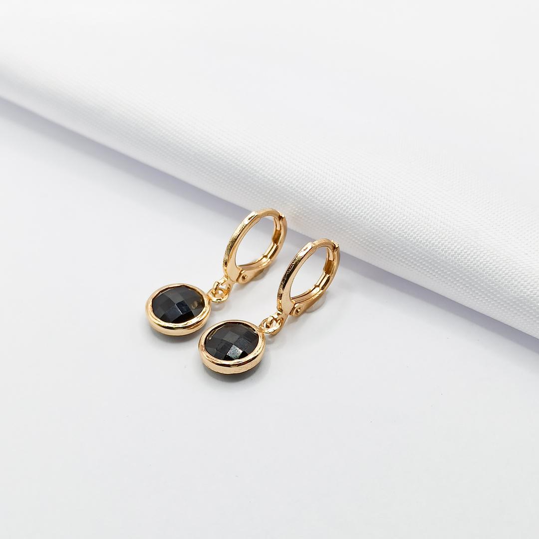 BRINCO DOURADO ARGOLINHA CLICK COM PONTO DE LUZ BLACK G