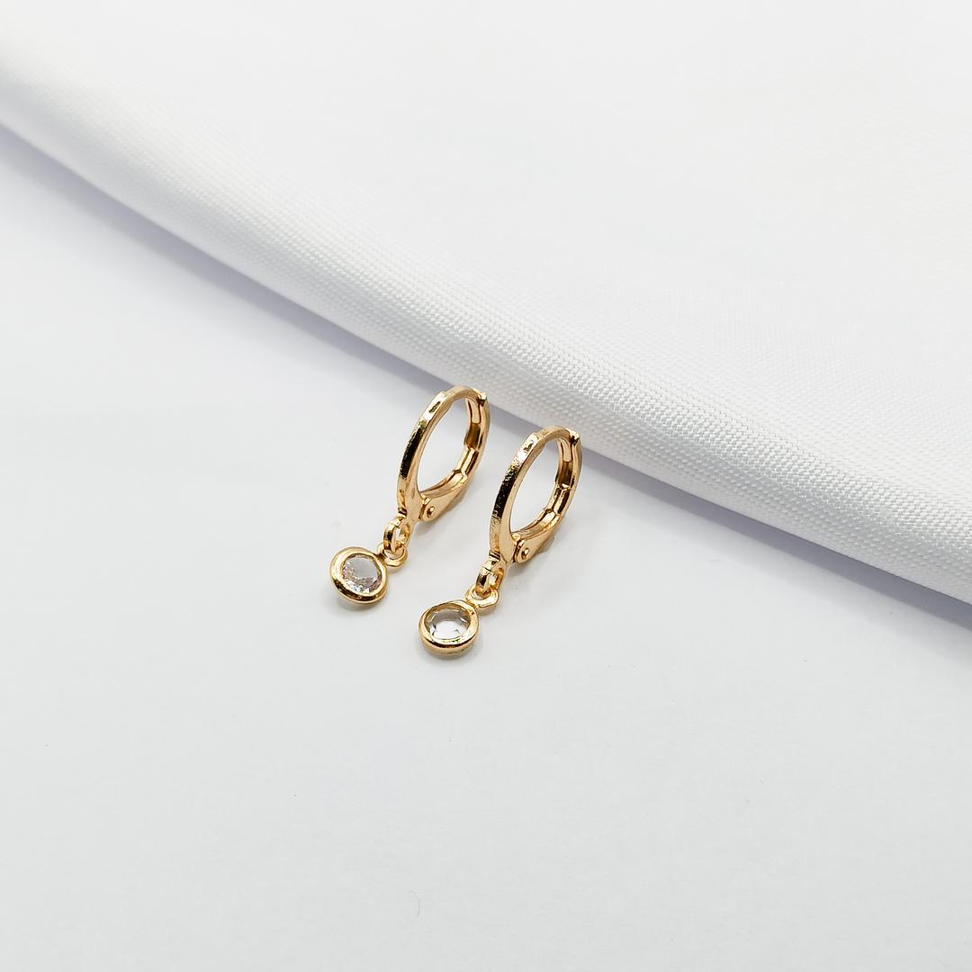 BRINCO DOURADO ARGOLINHA CLICK COM PONTO DE LUZ P