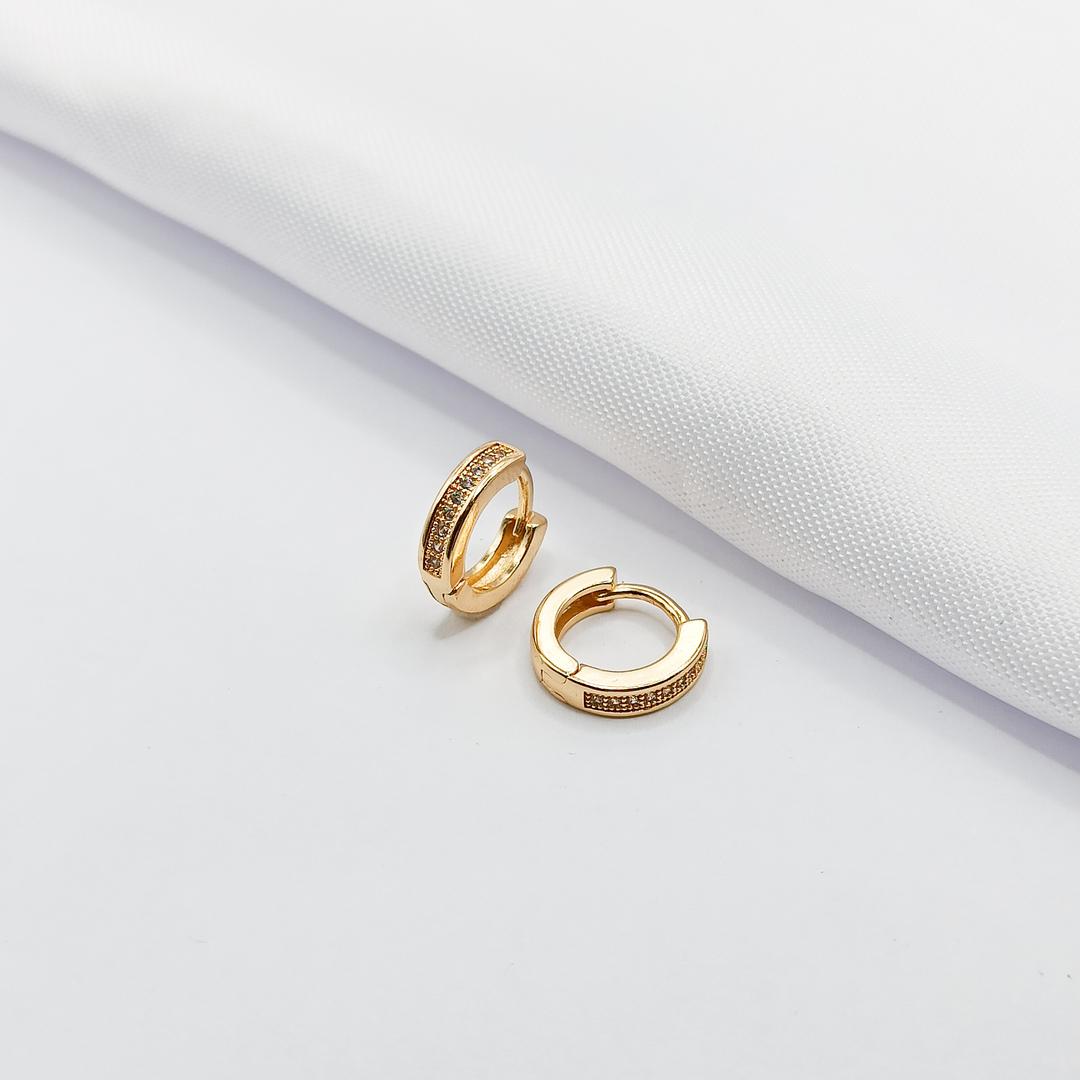BRINCO DOURADO ARGOLINHA CLICK COM ZIRCÔNIA