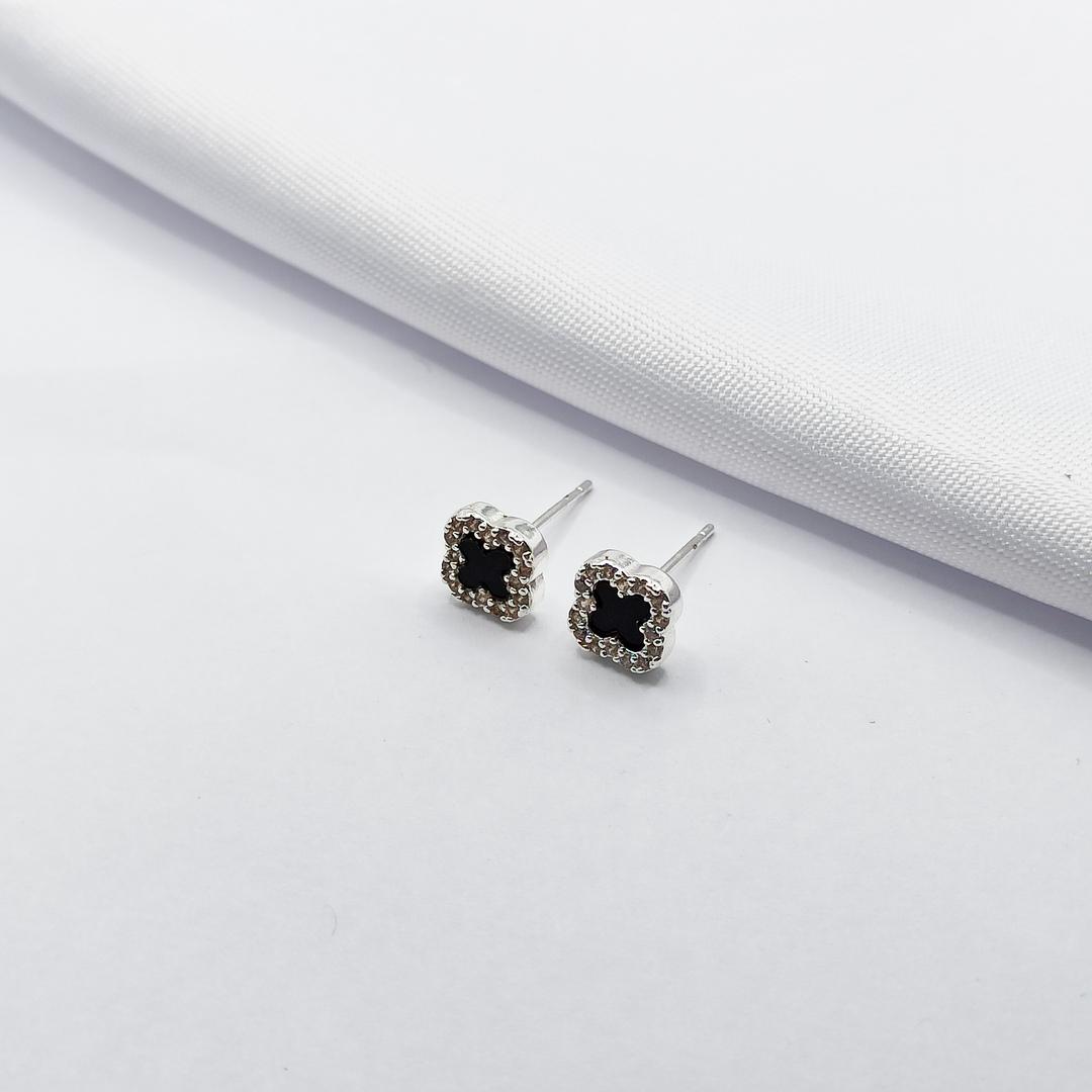 BRINCO PRATA INSPIRAÇÃO TREVO VAN CLEEF BLACK P