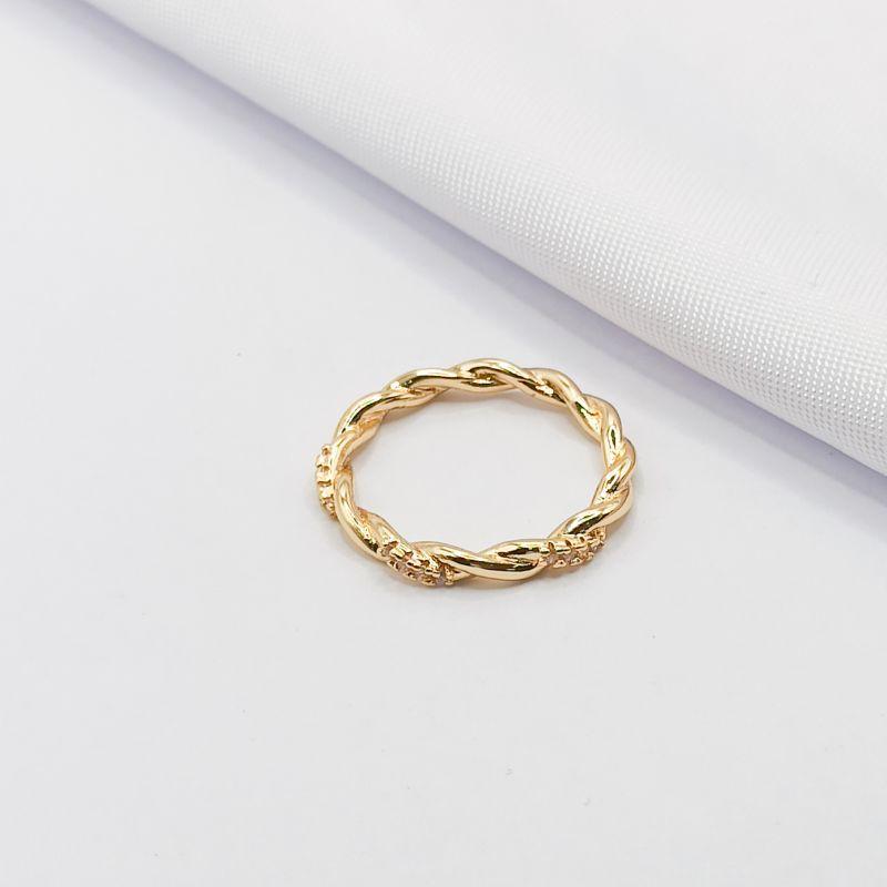 ANEL DOURADO ARO TORCIDO