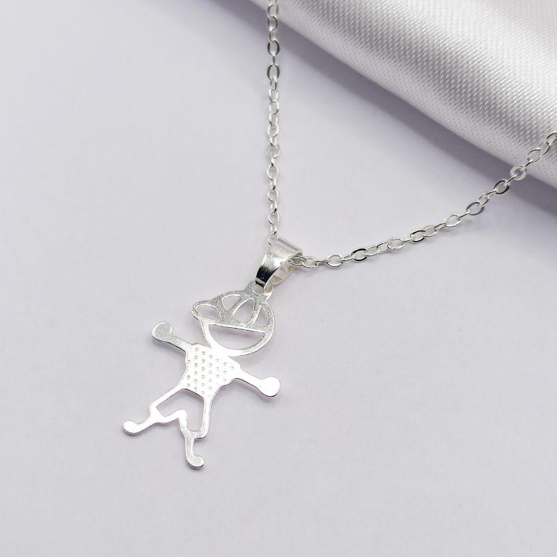 COLAR PRATA MENININHO DETALHE EM CANETA DE RÓDIO 45CM