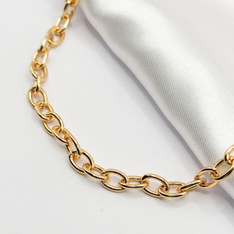 GARGANTILHA DOURADA CHOKER ELO CADEADINHO