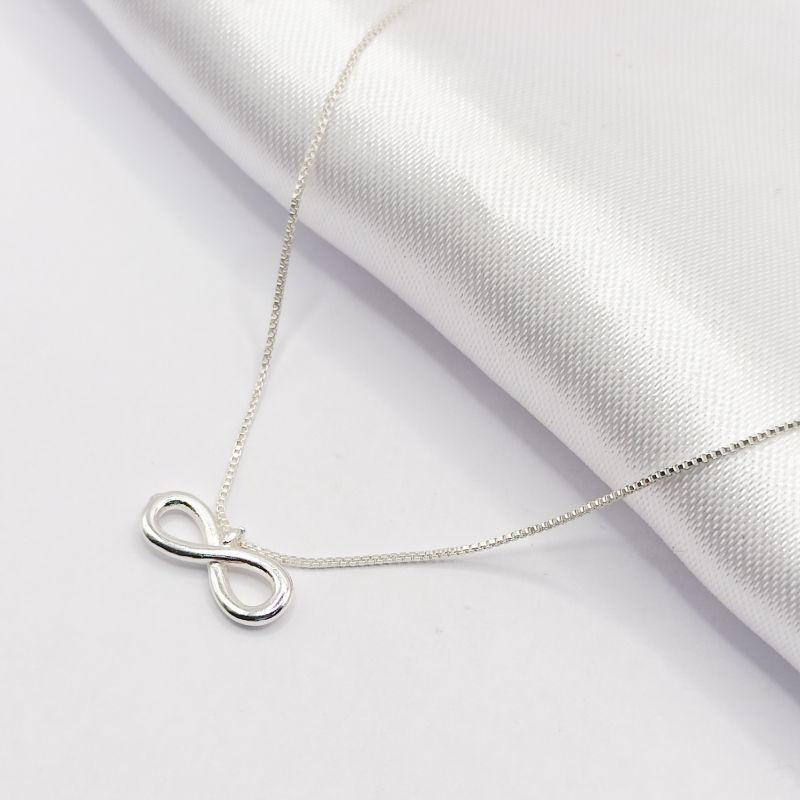 GARGANTILHA PRATA CHOKER INFINITO LISO 40CM