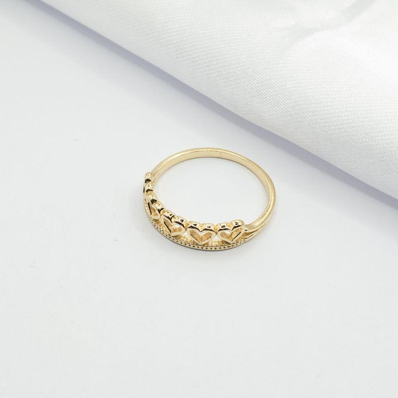 ANEL DOURADO FIO BOLINHA E FILEIRA DE CORAÇÃO