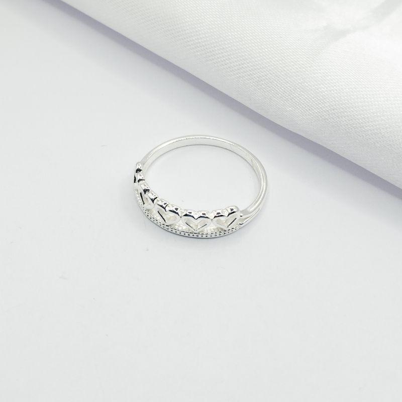 ANEL DOURADO FIO BOLINHA E FILEIRA DE CORAÇÃO