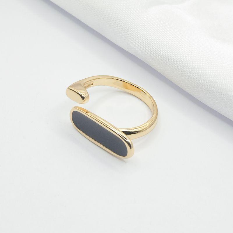 ANEL DOURADO REGULAVEL ORGANICO RESINA MARROM