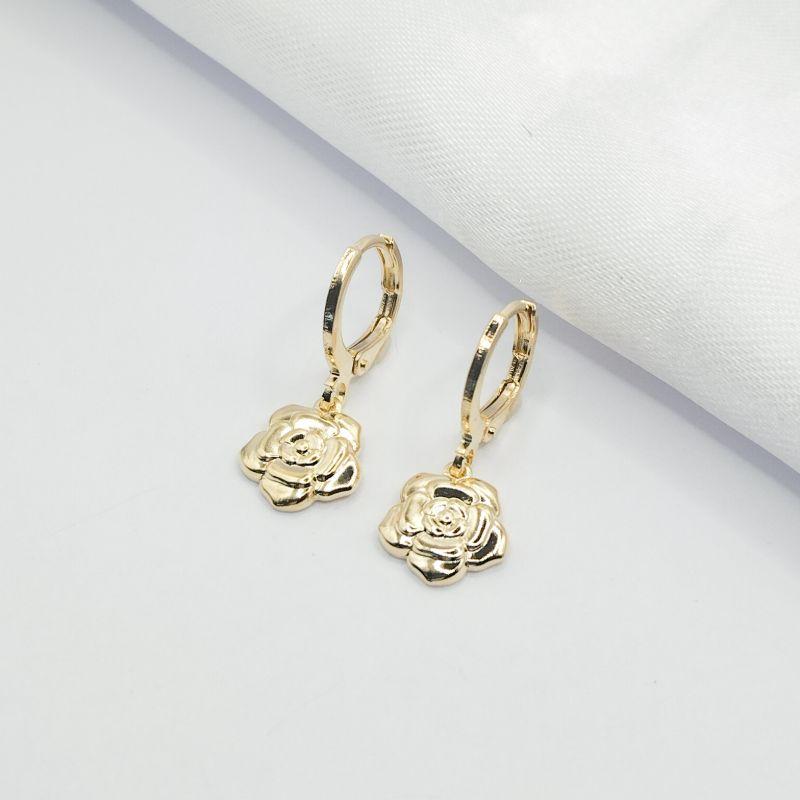 BRINCO DOURADO ARGOLA CLIK PIMGENTE FLOR