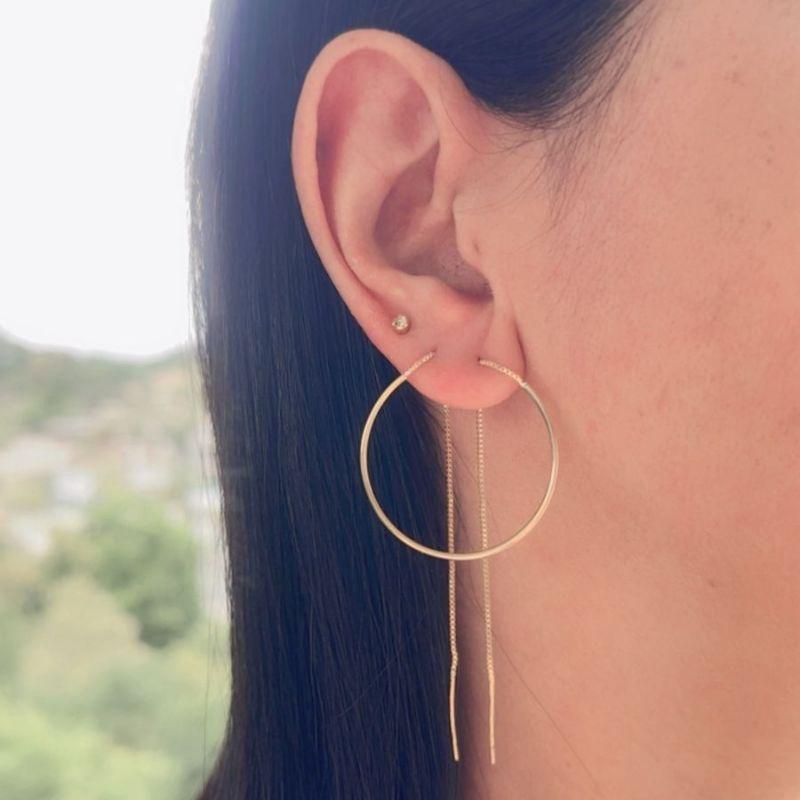 BRINCO DOURADO ARGOLA COM DOIS FIO SEM TARRAXA