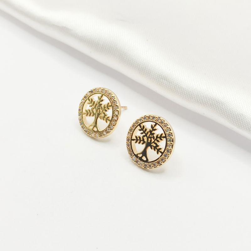 BRINCO DOURADO ARO CRAVEJADO COM ÁRVORE LISA