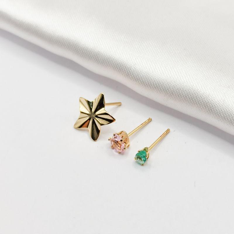 BRINCO DOURADO TRIO ESTRELA CORAÇÃO ROSA E GOTA VERDE