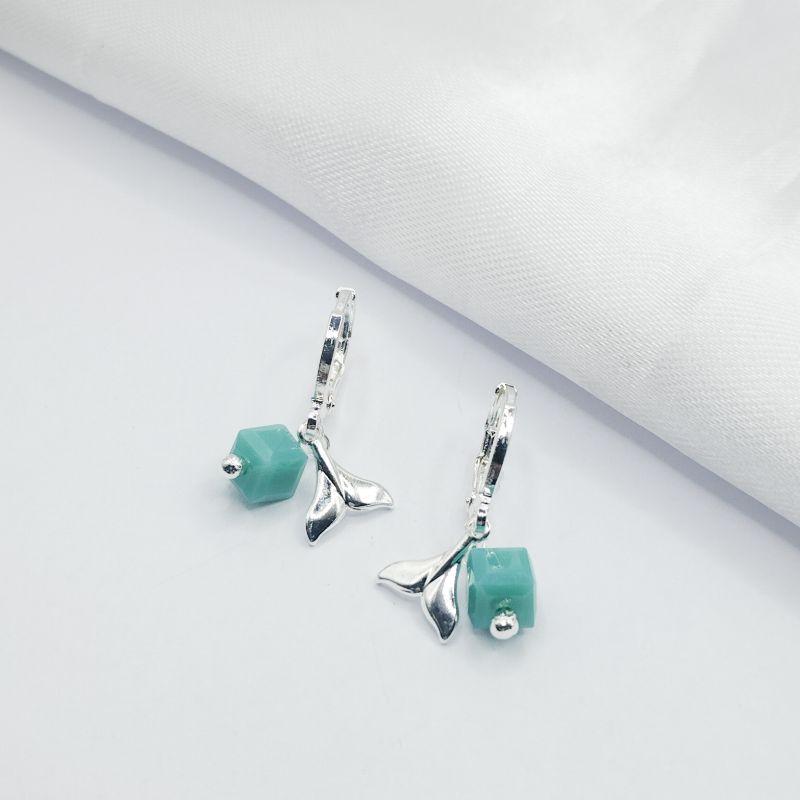 BRINCO PRATA ARGOLA CLIK PINGENTE PEDRA AZUL E OUTRO RABO DE SEREIA