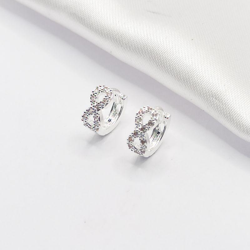 BRINCO PRATA ARGOLINHA CLICK INFINITO CRAVEJADO