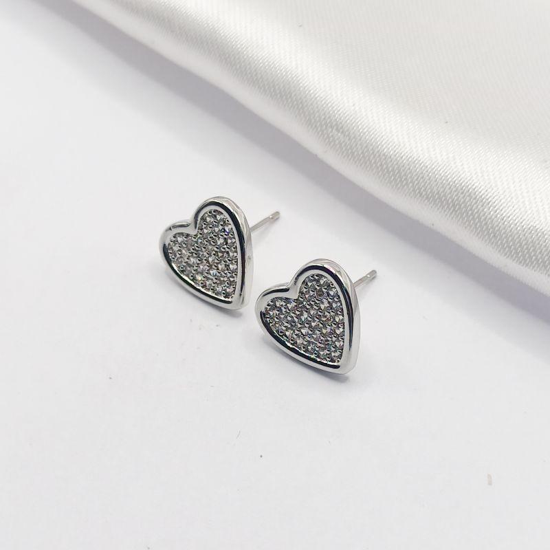 BRINCO PRATA CORAÇÃO CRAVEJADO